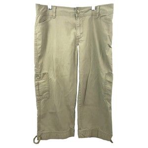 Levi’s Womens Size 8 Capri Cropped Cargo Pants Khaki Hiking Outdoors Camping